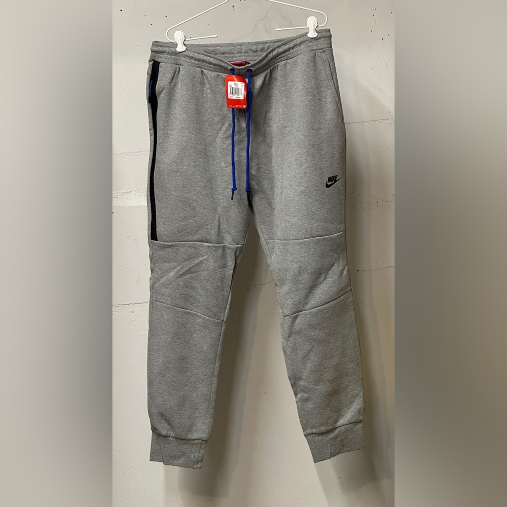 Nike Tech Fleece Pants